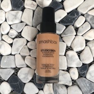 SMASHBOX SKIN 15 HOUR WEAR HYDRATING FOUNDATION